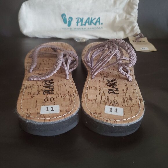 Plaka Flat Sandals Womens Slip-on size 11 brown color hand woven strappy new - Picture 2 of 12